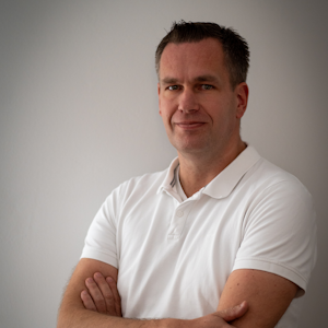 Dr. med. Stefan K├╝hne